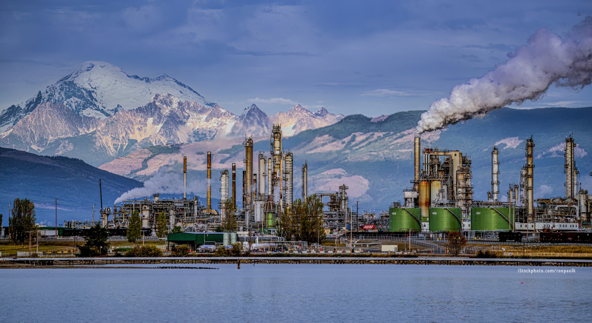 Marathon Refinery Image